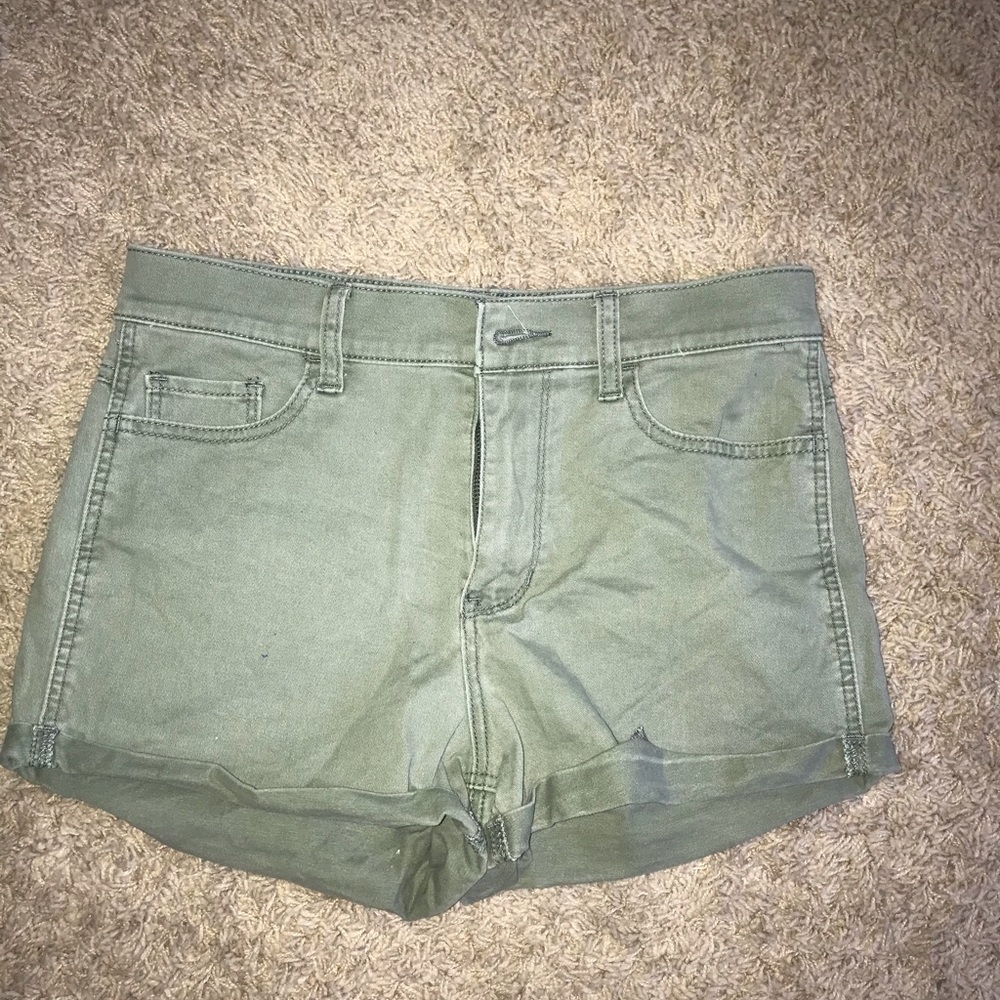 green hollister shorts